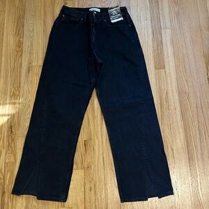 NWT Abercrombie & Fitch Curve Love Black The 90s Relaxed Jean Split Hem Sz 14/32